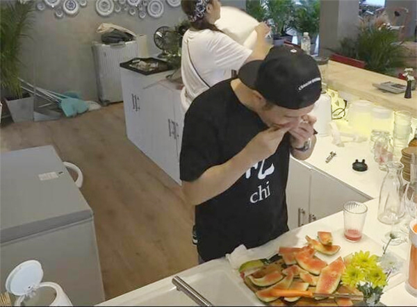 黄晓明 中餐厅.jpg